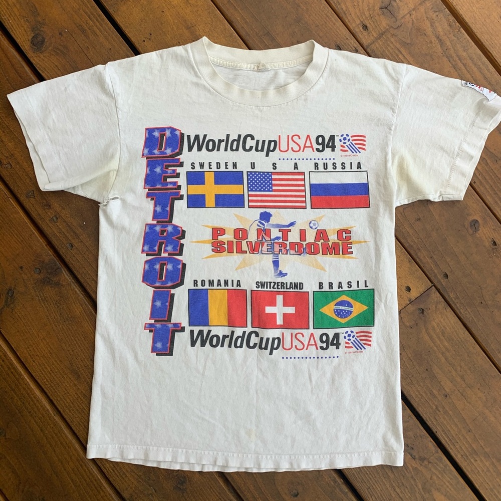 Vintage 1994 World Cup Soccer T-shirt - Picture 1 of 1